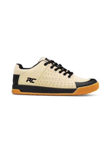 R.C LIVEWIRE SAND/BLACK SHOES