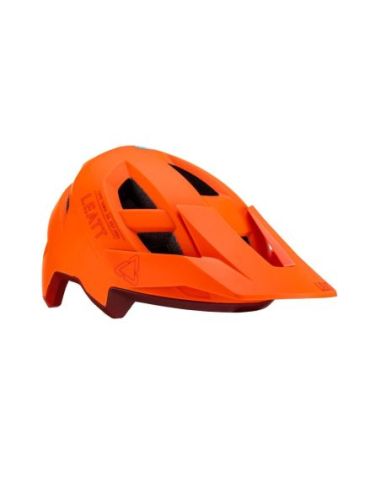 Casco multifuncional y ligero con...