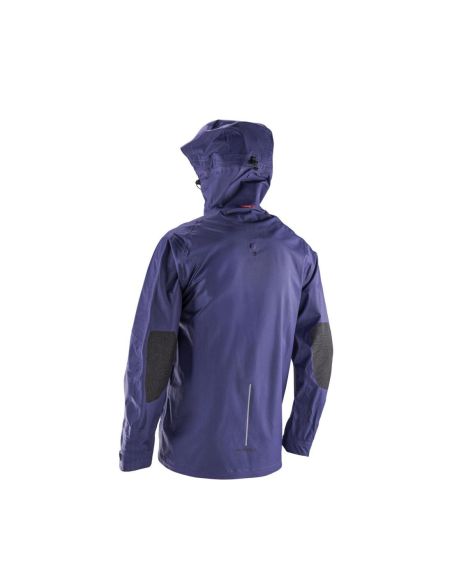 Impermeable, transpirable y lo suficientemente resistente para enfrentarte a cualquier tormenta.